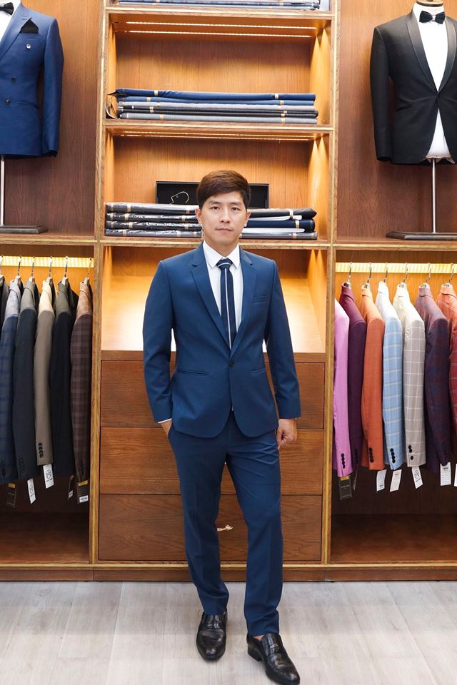 Suit Công Sở Hàn Quốc Cho Vị Khách Người Hàn