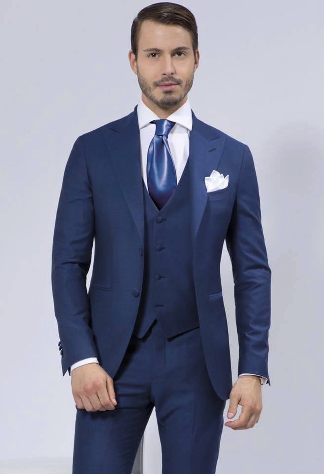 Suit dành cho chú rể - các lý do nên chọn suit tại MonAmie